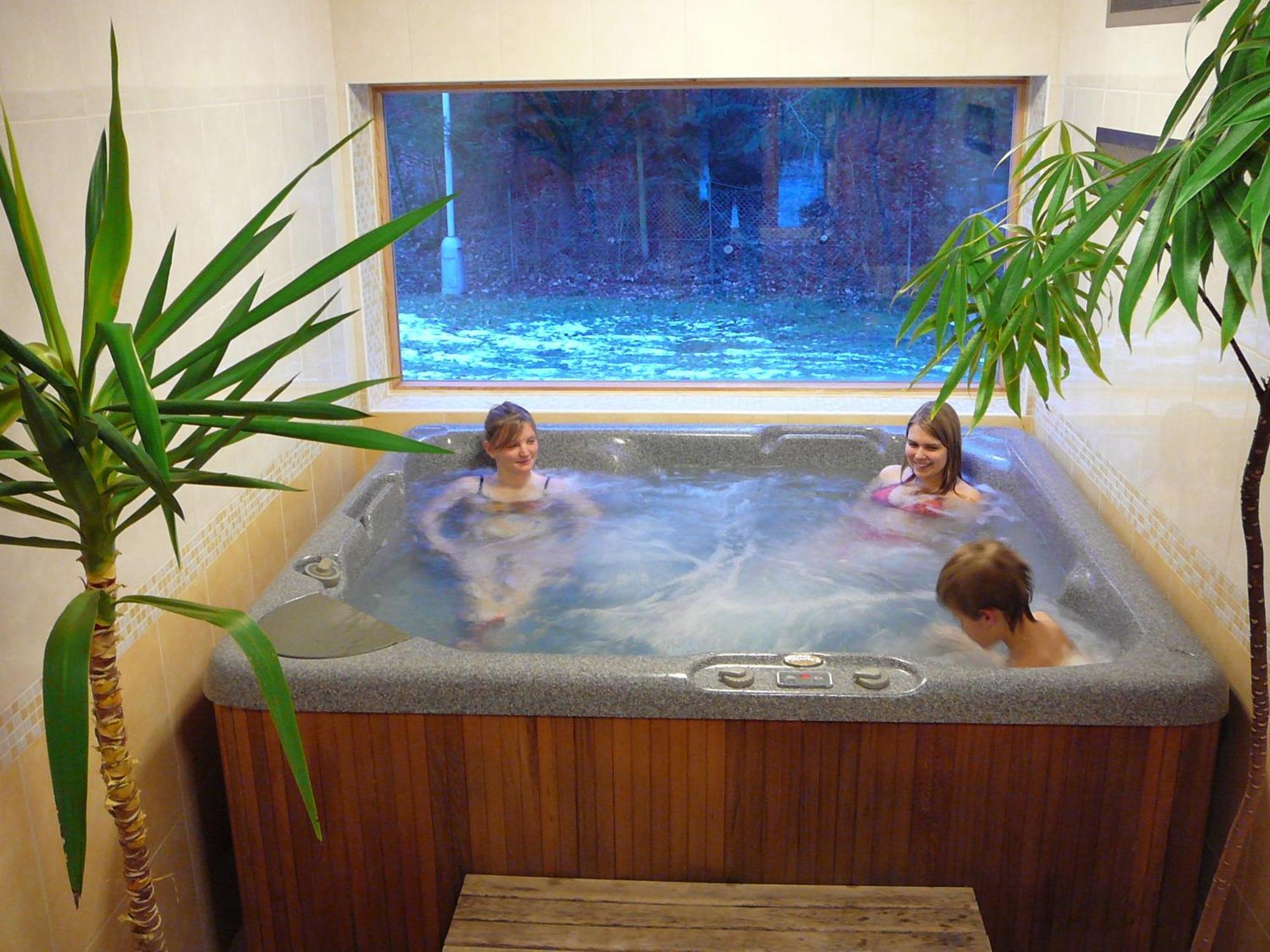 Sporthotel Barborka Hluboká nad Vltavou Exteriér fotografie